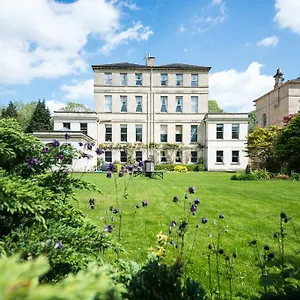 5* Guest house The Ayrlington